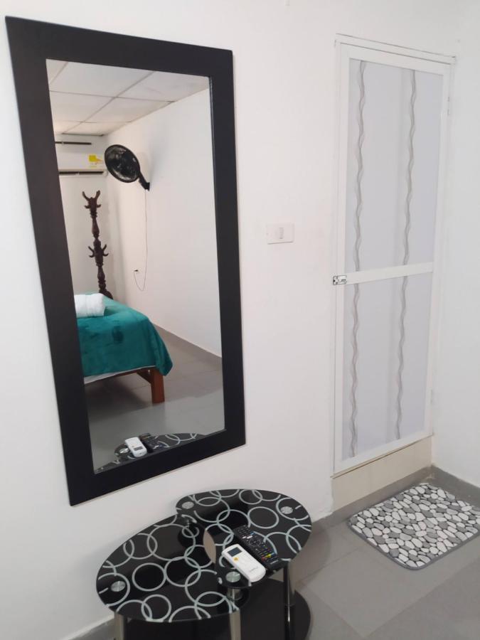 Hotel Urbanizacion Buenavista - Av Crisanto Luque Cartagena Esterno foto